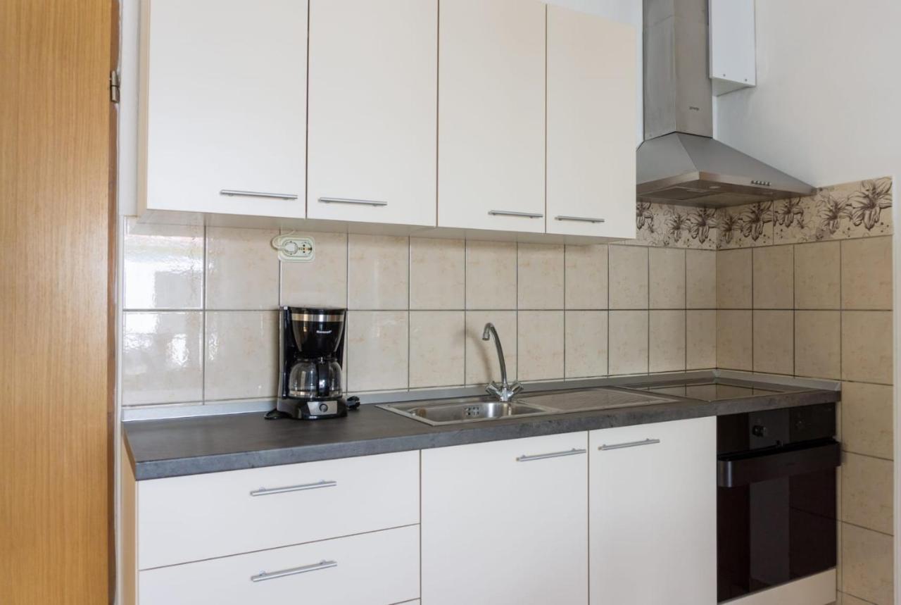 Apartmani Devcic Palit Eksteriør bilde